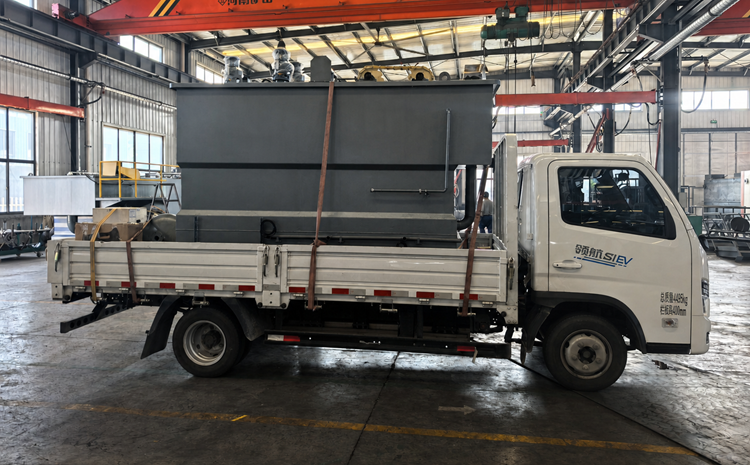 Dissolved air flotation equipment